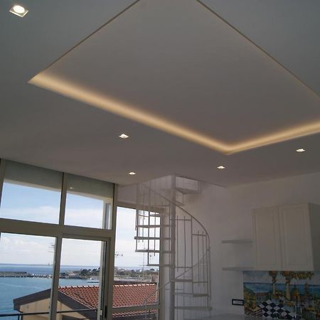 Donna Sicilia Giardini Naxos Exterior photo